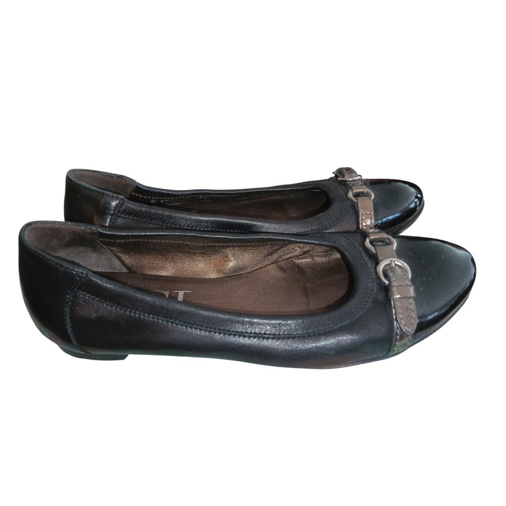 AGL Attilio Giusti Leombruni Monika Cap toe flats size EU 38